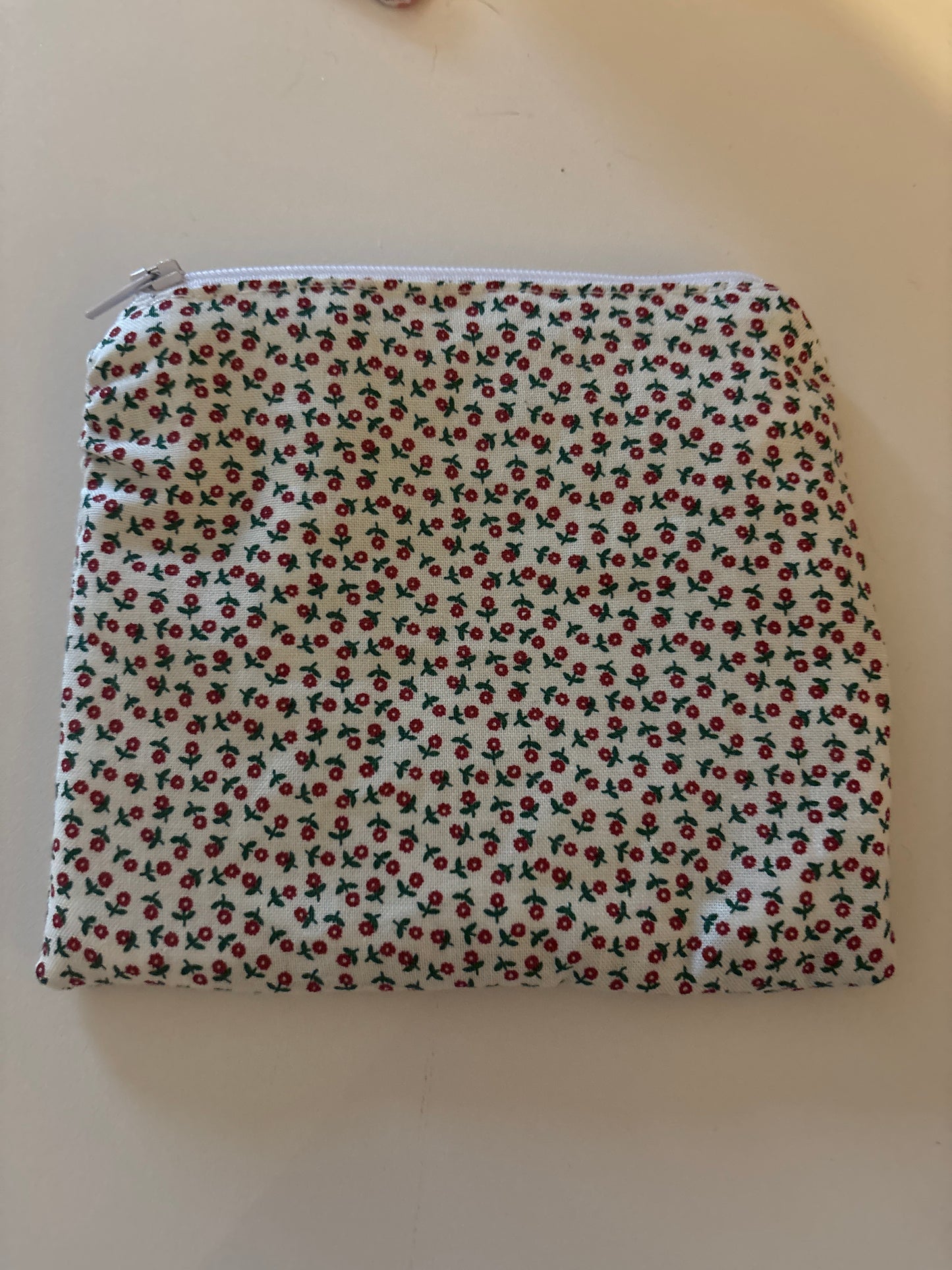 pochette à zip rouge mini fleur