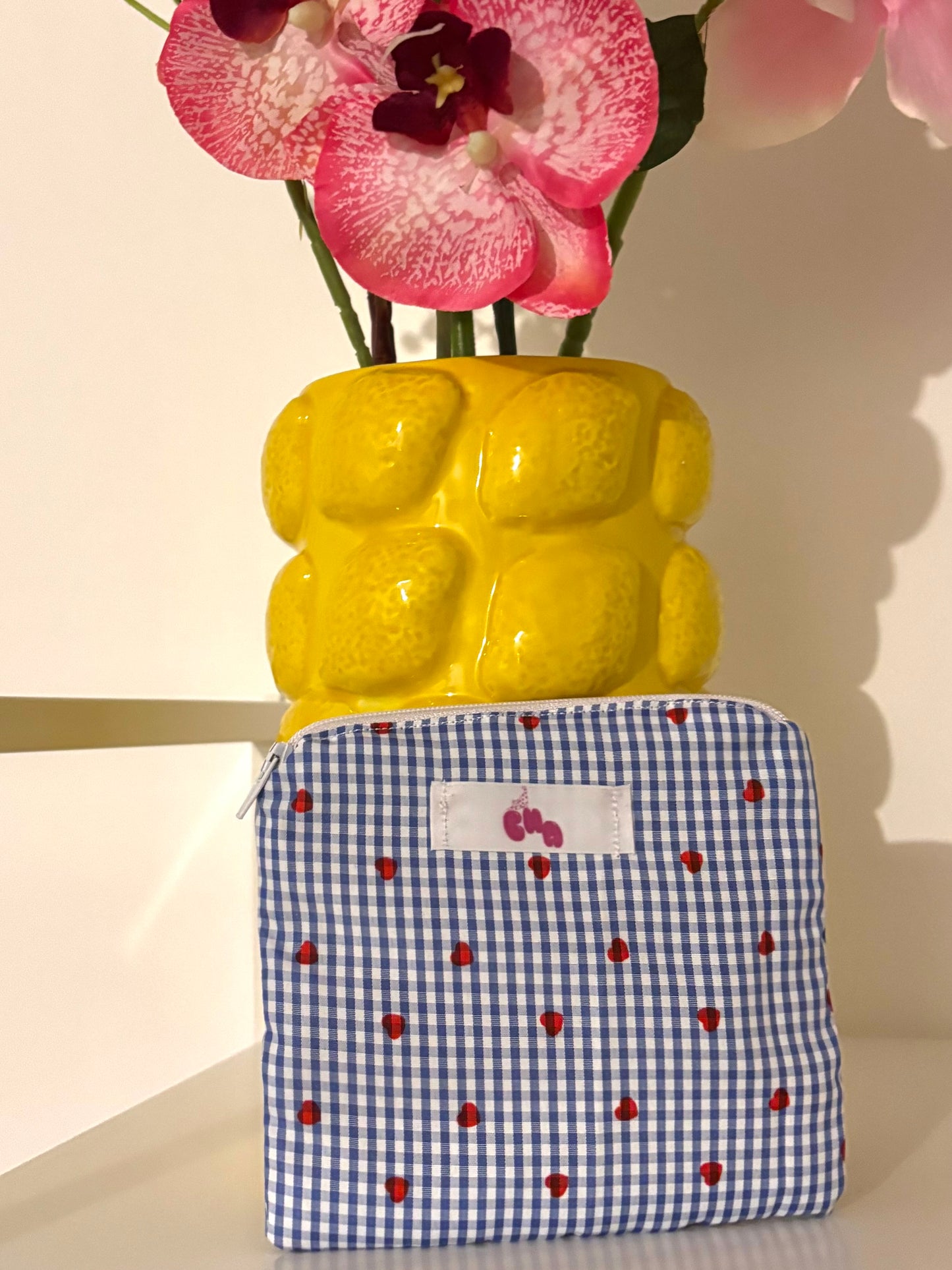 pochette à zip cœur bleu