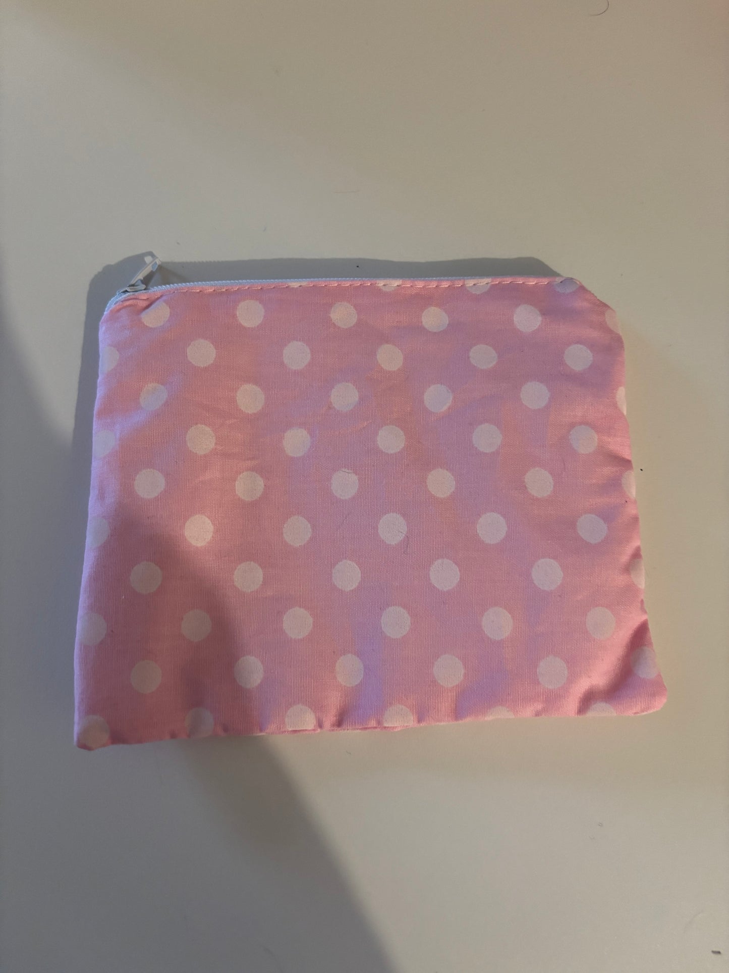 pochette à zip pois rose