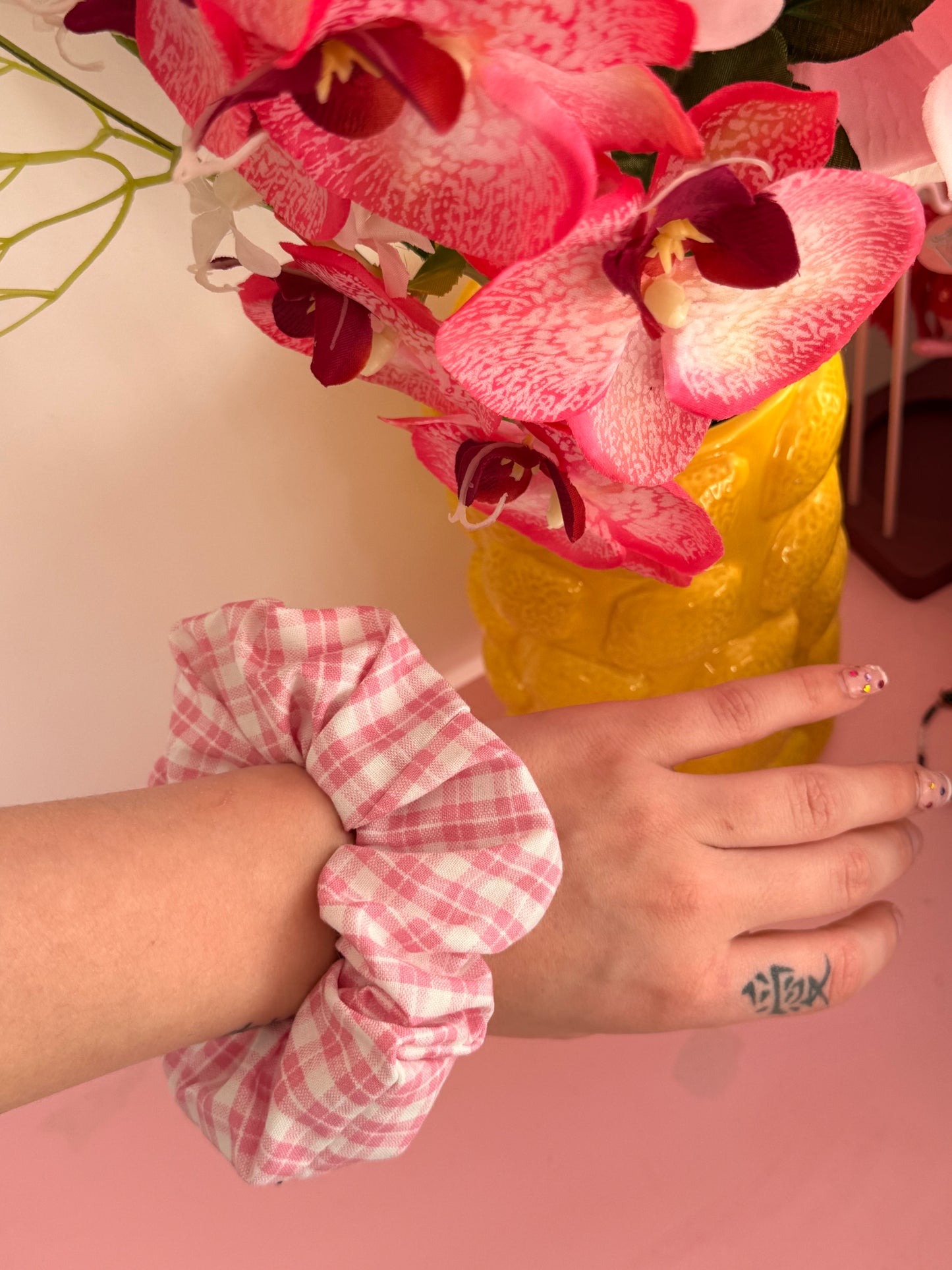 chouchou carreaux roses