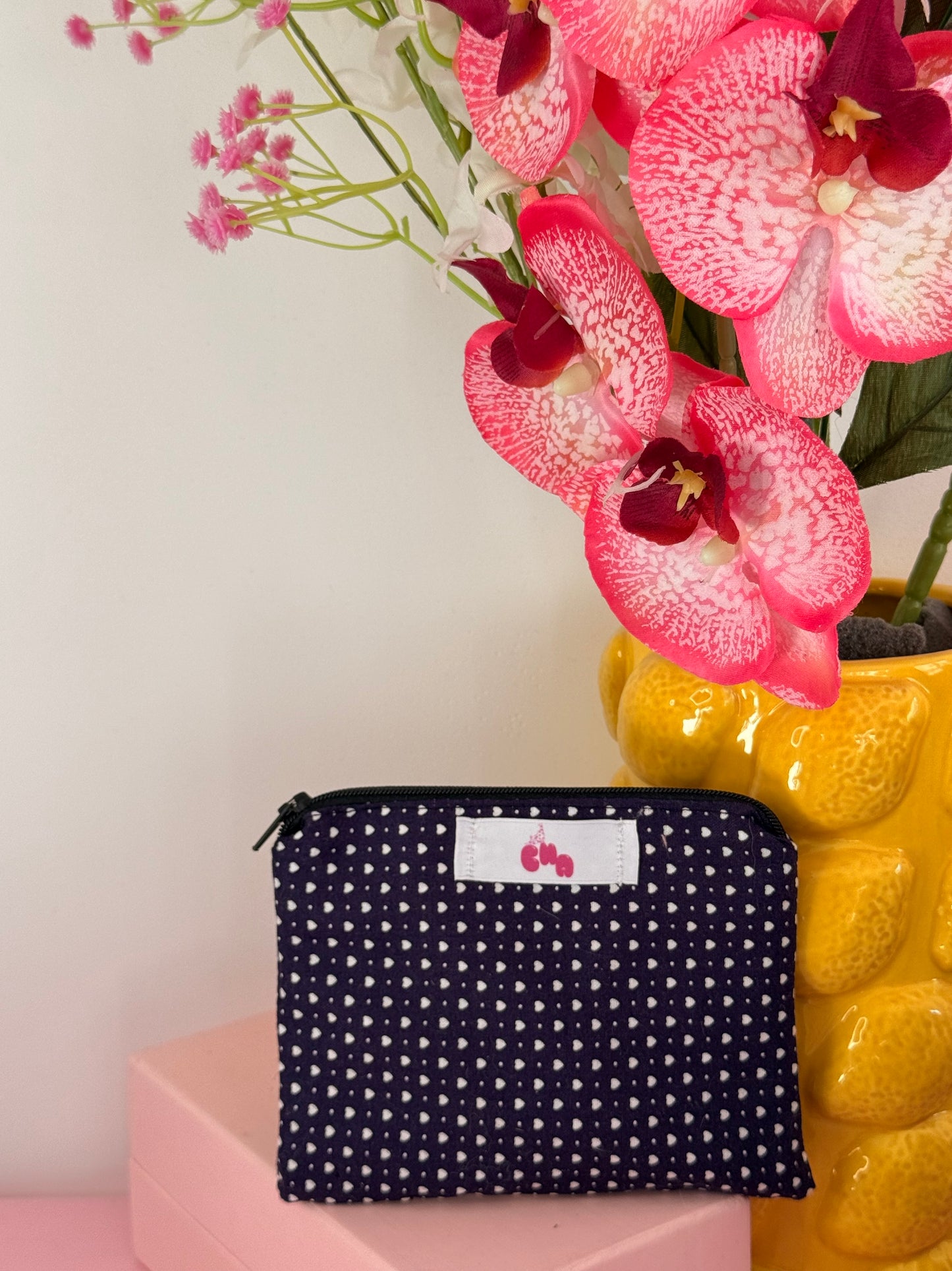 pochette cœur violet