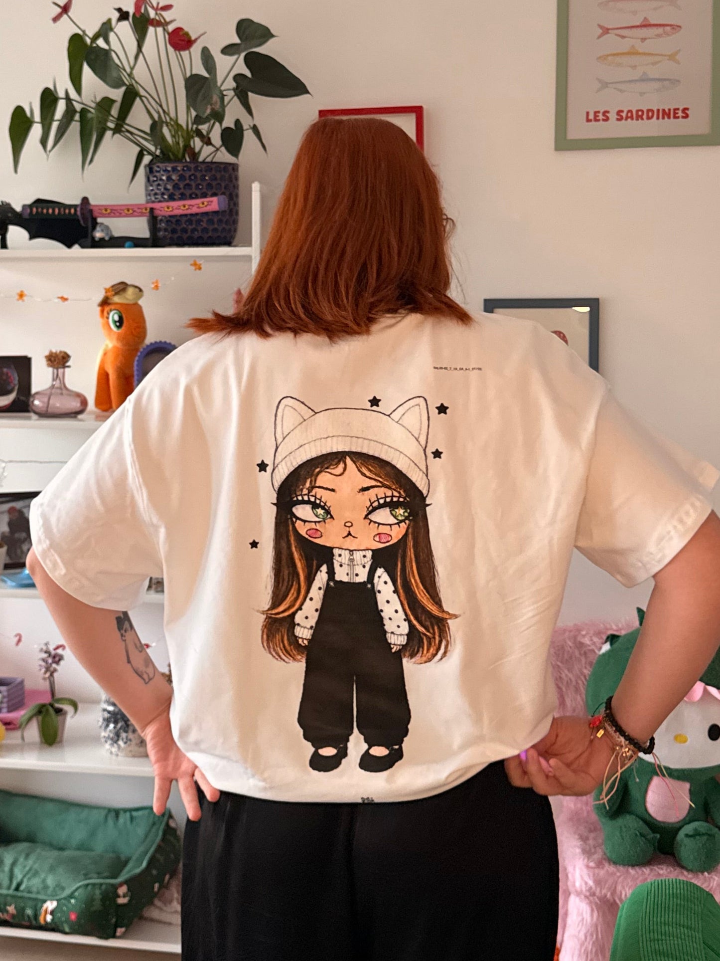T-shirt lady surprise