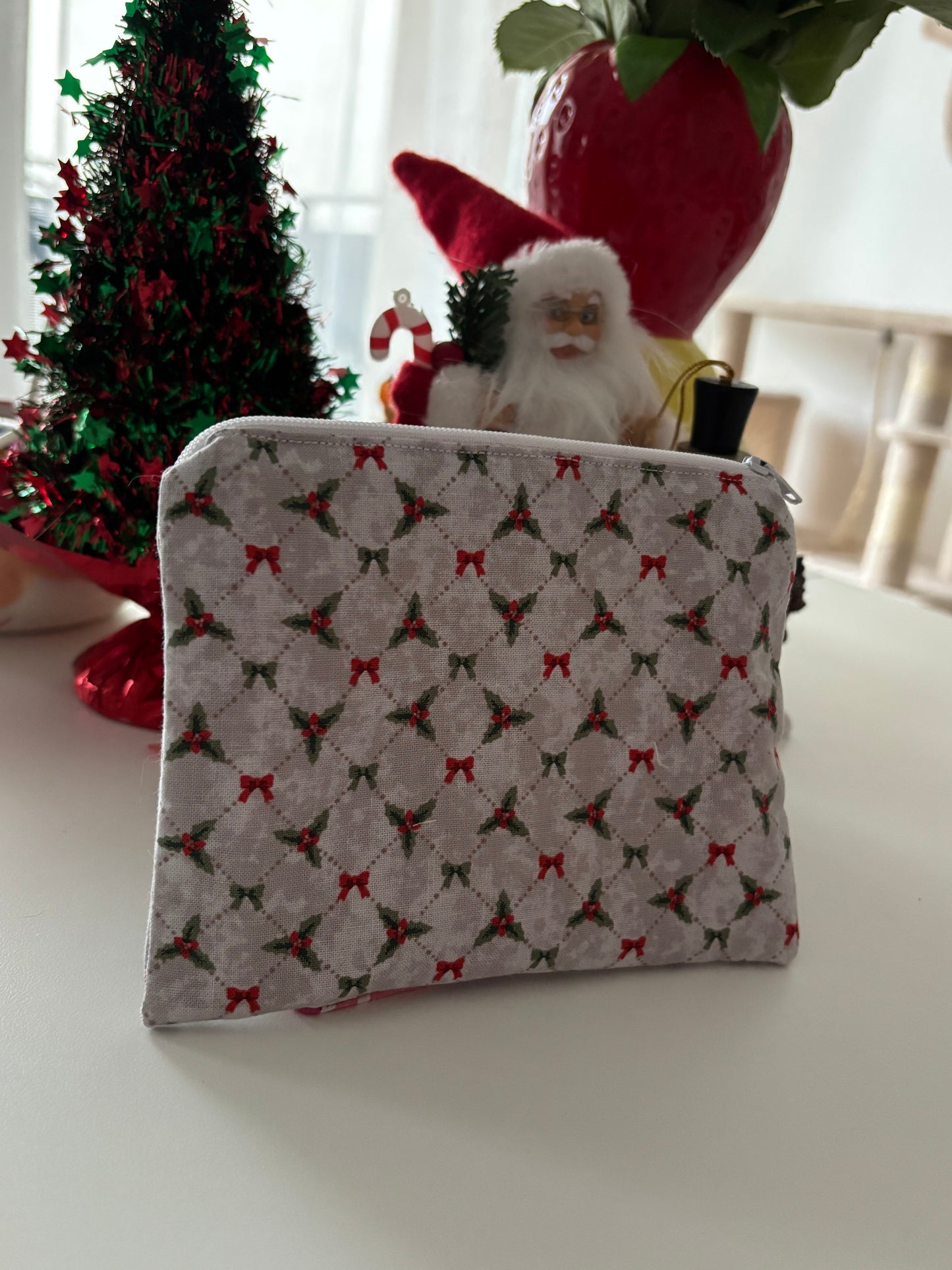 pochette à zip noël grise